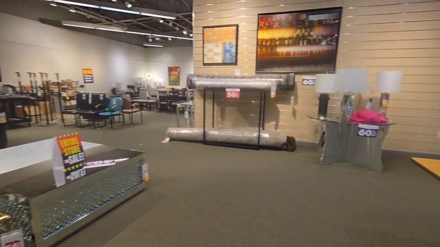 Сельчанка в Америке/ЕДЕМ ПОКУПАТЬ ДИВАН. смотреть онлайн