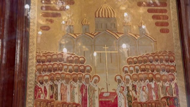 МИТРОПОЛИТ ИГНАТИЙ СОВЕРШИЛ БОЖЕСТВЕННУЮ ЛИТУРГИЮ В СВЯТО-ДУХОВСКОМ СОБОРЕ Г. САРАТОВА смотреть онлайн