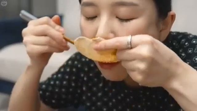 Мукбанг гребешки на гриле с сыром и сырыми устрицами Еда на камеру смотреть онлайн