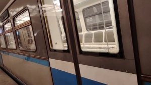 посадки нет! Электропоезд 81-740 Русич отправляется со станции Строгино