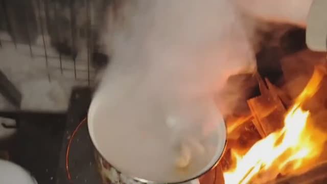 Закончился газ не беда (что русскому хорошо то ,,,,,,,) смотреть онлайн