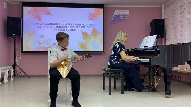 Яблочко матросский танец. Борисов Василий