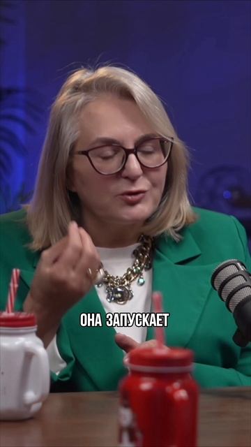 Никогда не ругайте ребенка за столом! смотреть онлайн