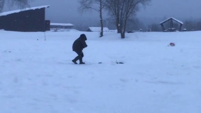 поимка форели на жерлицу смотреть онлайн