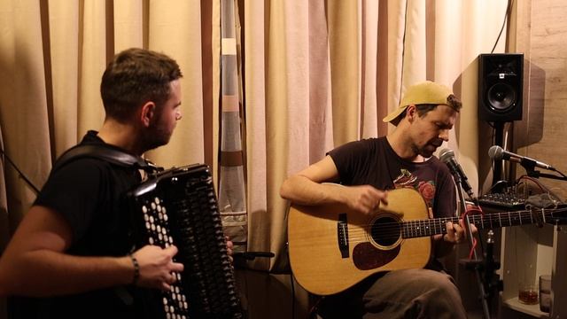 Алексей Вдовин и Александр Сомов в Огуречнике Белгород 07.02.2026 (4) смотреть онлайн