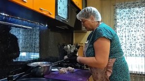 ЖИЗНЬ В СЕЛЕ/ТАКИЕ КОТЛЕТЫ РАЗБЕРУТ СРАЗУ, Я ВАС УВЕРЯЮ. 👍ПОКАЖЕМ СВОИ ШЕДЭВРЫ😊