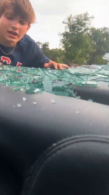 Breaking a window is a rite of passage. 🤣 смотреть онлайн