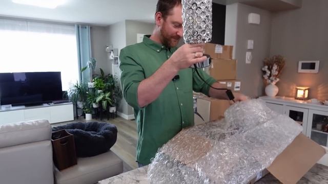 Мозг В Шоке! Распаковка — Находки Огонь!(Happy Family in CANADA) смотреть онлайн