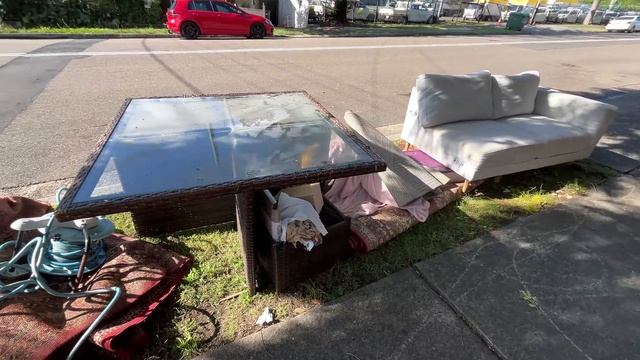 ВЫБРОШЕННЫЕ ВЕЩИ НА УЛИЦАХ СИДНЕЯ(Me & Australia) смотреть онлайн