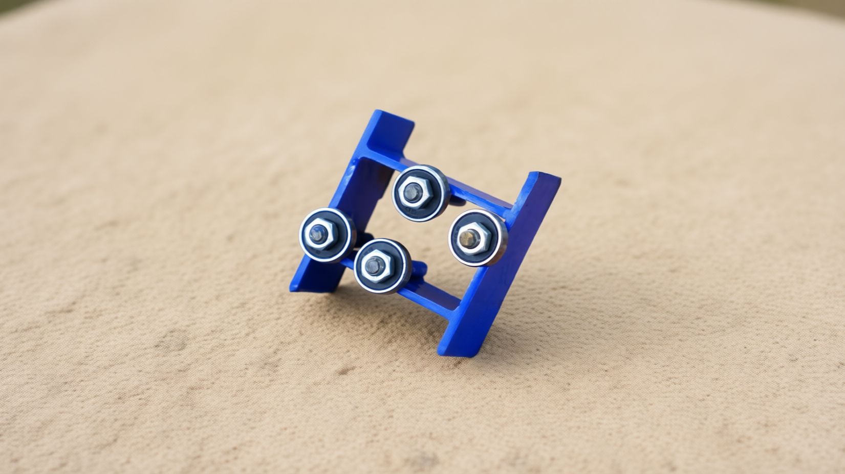 Как сделать роликовый станок для гибки труб из квадратной трубы | DIY инструмент смотреть онлайн