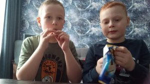 мы едим с Макаром на оценку 🥳