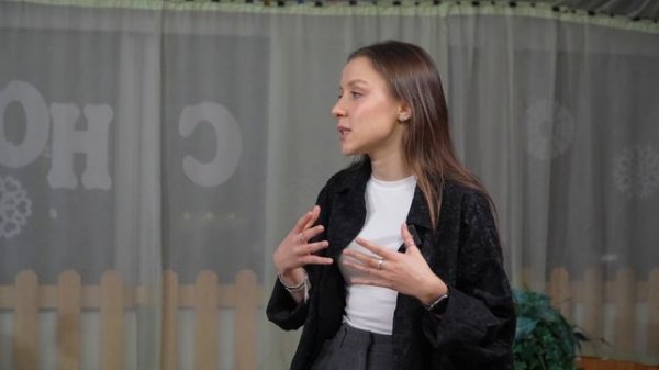 Конкурс "МЕДИАМОСТ" – интервью с выпускницей медиакласса 2024 Анной Молодцовой