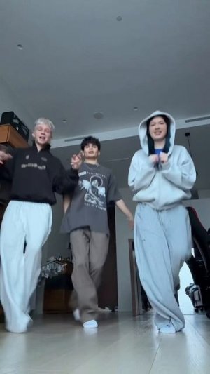 больше нас в тг: AdrenalinHouse