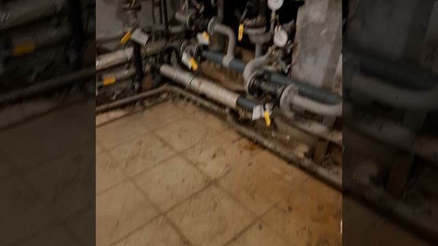 Не работает элеватор отопления , не греют последние батареи ,балансировка обратки.