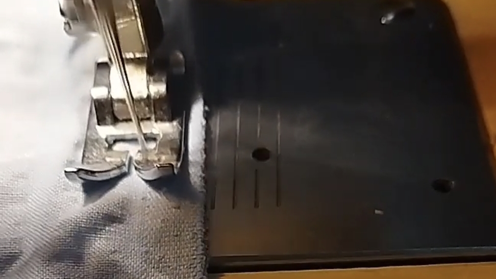 Шьем себе сами постельные приндлежносьи.