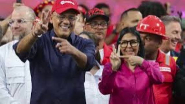 Парламент Венесуэлы единогласно поддержал закон об амнистии смотреть онлайн