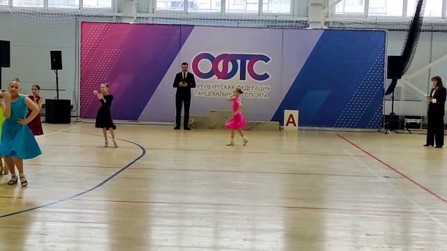 И на этот раз Первое место по самбе наше)) Василиса, турнир по Спортивно бальным танцам. смотреть онлайн