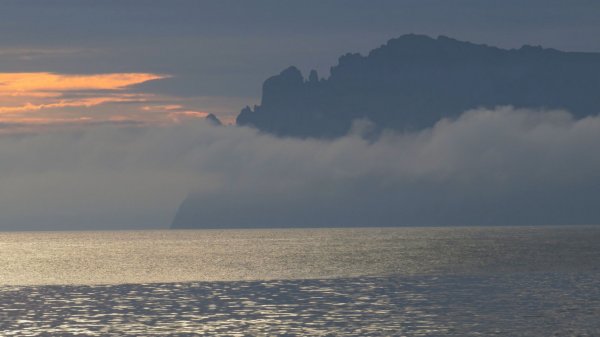 Нежность бухты Провато. Орджоникидзе. Февраль.