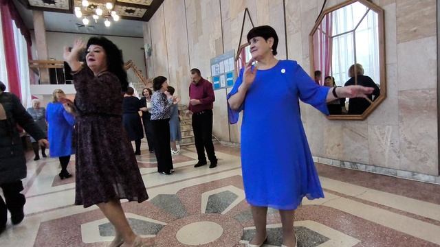 Верила словам...... 08.02.26. смотреть онлайн