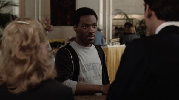 Полицейский из Беверли-Хиллз - Beverly Hills Cop (1984) трейлер - pretty-random-movies.ru