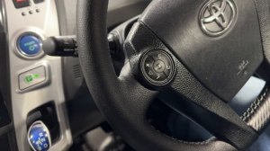 Toyota Prius Alpha 2013