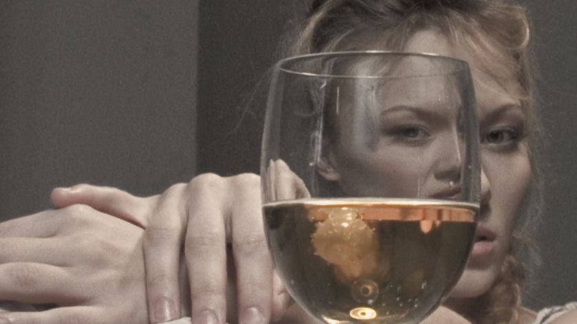 Под этим снегом (Женский) - Евгений Котцов (Автор, исп. ИИ)