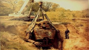 В древнем кургане обнаружили  скафандр неизвестной цивилизации