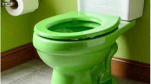 Вода течет из бачка в унитаз: как устранить?