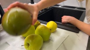 Марк учится зарабатывать деньги на покупку автомобиля