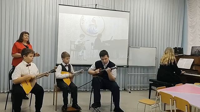 Е. Дербенко Веселый наигрыш. ансмбль смотреть онлайн