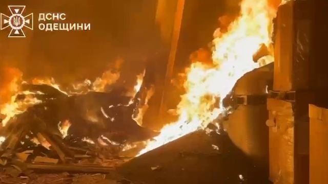 🇷🇺💥🇺🇦⚡️В Одессе поражены промышленные объекты, в Полтавской области объекты «Нафтогаза» смотреть онлайн