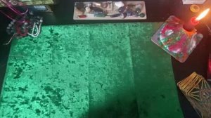 Смотрю пару Собчак и Богомолов.