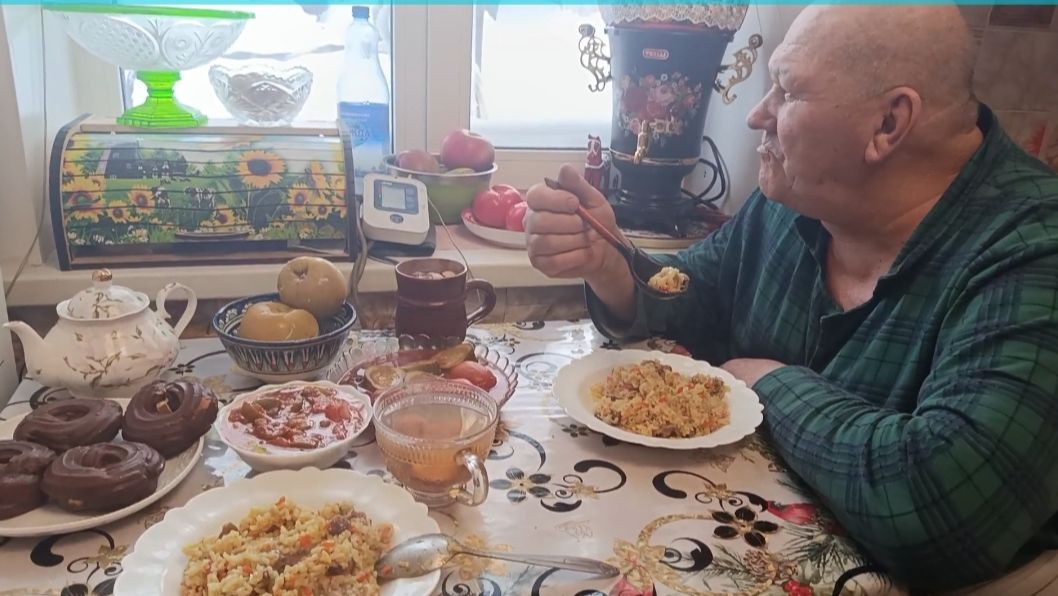 В МАГАЗИН СХОДИЛИ, МЯСО НАКРУТИЛИ, ДОМАШНИЙ ВЛОГ смотреть онлайн