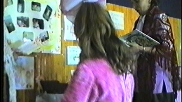 смотр семейного творчества  Поспелиха 2002г