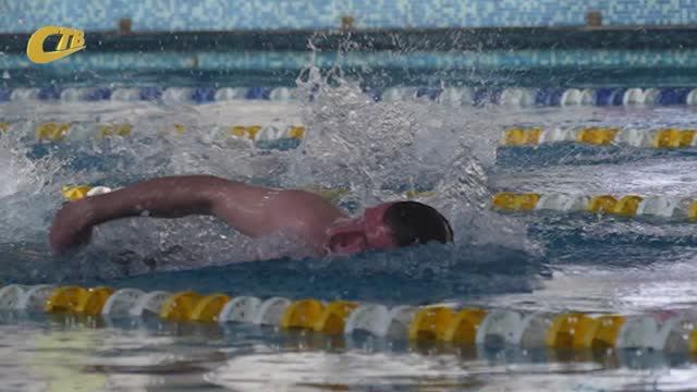 В БАССЕЙНЕ "НЕПТУН" ЖЕЛЕЗНОГОРСКА С ПЛАВАНИЯ СТАРТОВАЛА РАБОЧАЯ СПАРТАКИАДА МГОКА 2026 ГОДА смотреть онлайн