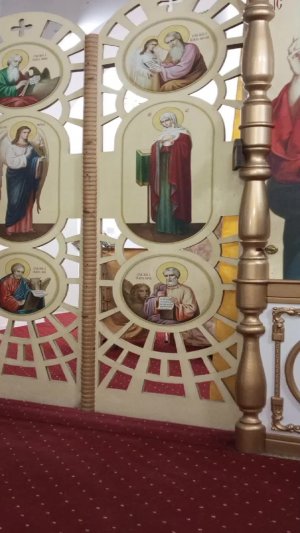 Дорогие братья и сёстры! Божественная служба храм Святой Троицы