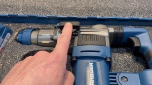 Аккумуляторный перфоратор AMBUSH.