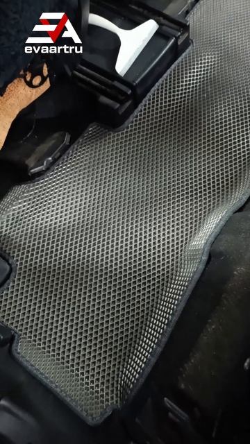 Комплект ковров на автомобиль: Toyota Wish, XE10, 1 поколение. смотреть онлайн