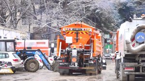 На борьбу с непогодой в Анапе вывели вдвое больше спецтехники