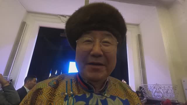 БҮГЭДЭ БУРЯАДАЙ ҮНДЭhЭН СОЁЛОЙ ЭБЛЭЛЭЙ ХУРАЛДААН