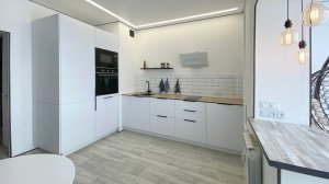 Стильная кухня без верхних шкафов!