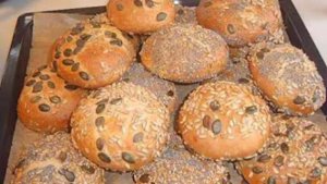 Обед и булочки. Маринкины творинки. Всем МИРА и Добра!