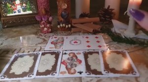 ♣️ НА КРЕСТОВОГО ♦️ ЧЕМ ЗАНЯТ ❓ЧТО ЧУВСТВУЕТ К ТЕБЕ ♥️