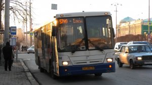 Автобус НефАЗ-5299-20-32 борт. №494 маршрут 57 на остановке "Площадь Труда"
