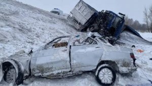 Четыре человека погибли в ДТП в Оренбургской области
