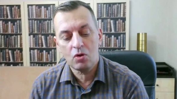 Не имей 100 друзей, а имей 100 рупий...