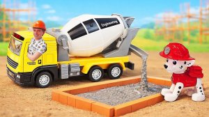 Как построить дом, чтобы он не падал? Игрушки Щенячий Патруль узнают, зачем нужен крепкий фундамент