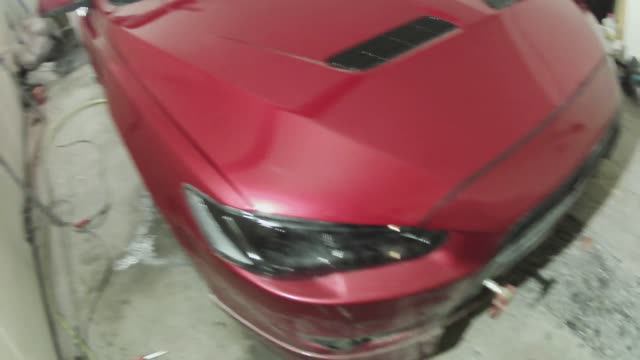 покрасить капот красиво