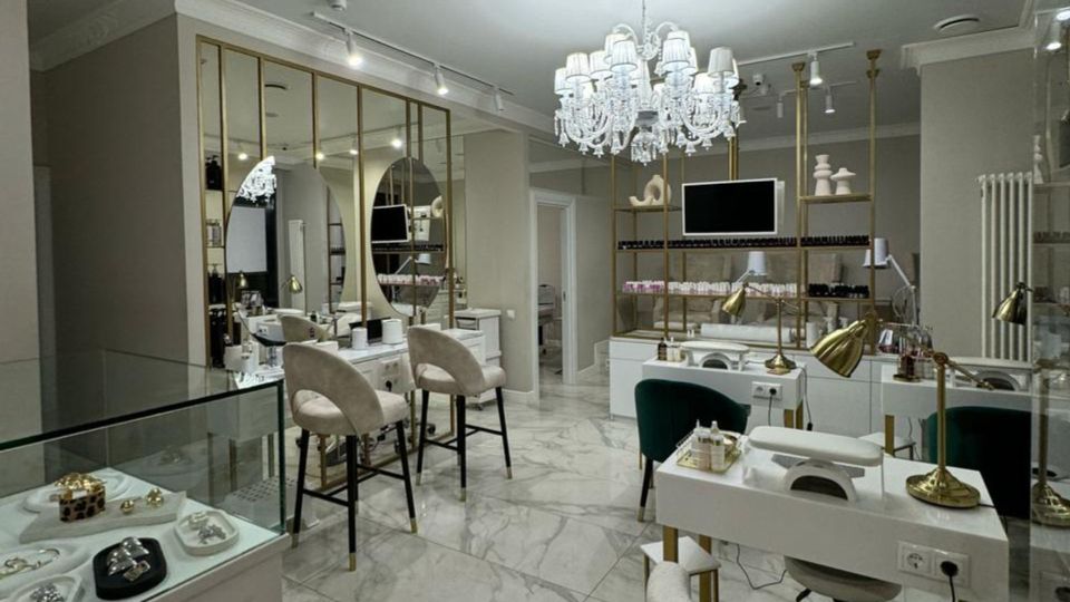 Салон красоты BLOSSOM в Москве (часть 1)