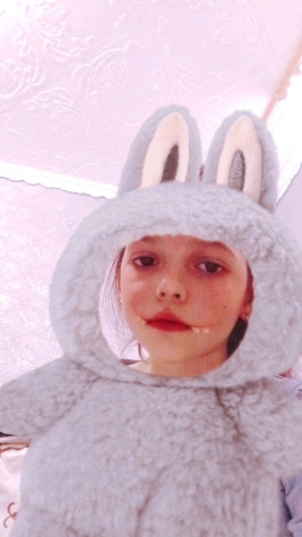 у меня появился мой смешной кот Максик